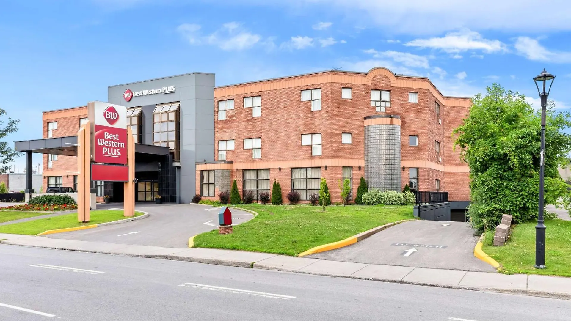 Best Western Plus Montreal East