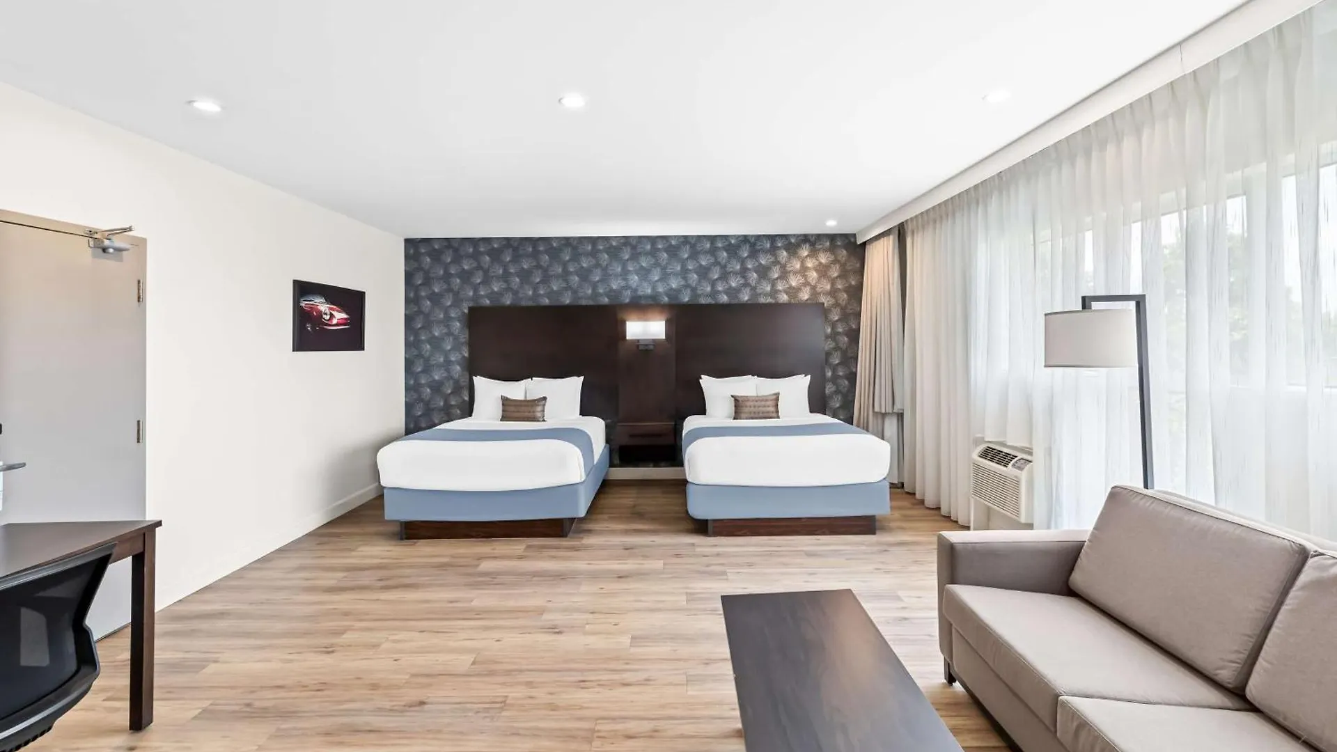 Best Western Plus Montreal East
