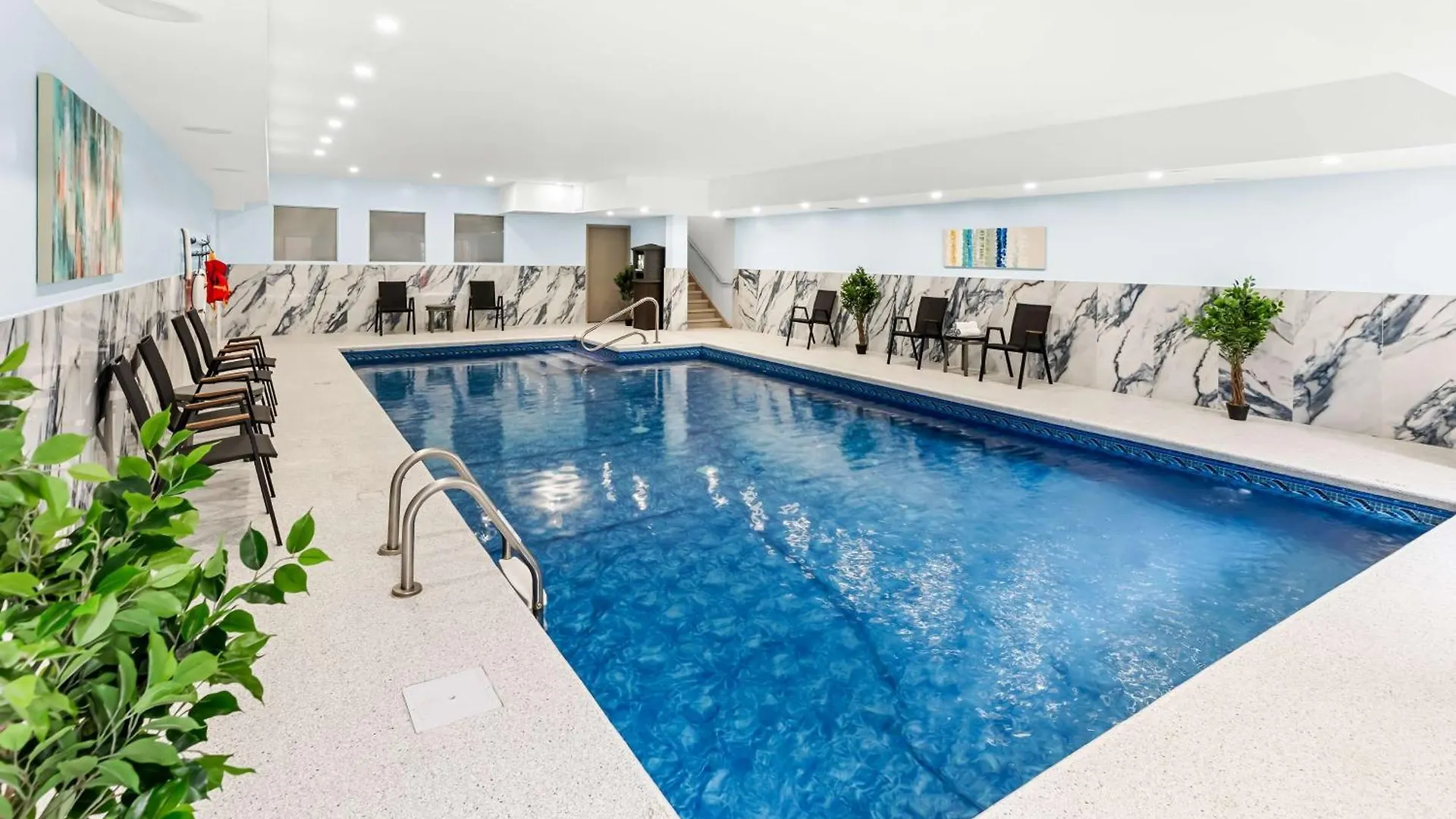 Best Western Plus Montreal East Hotel